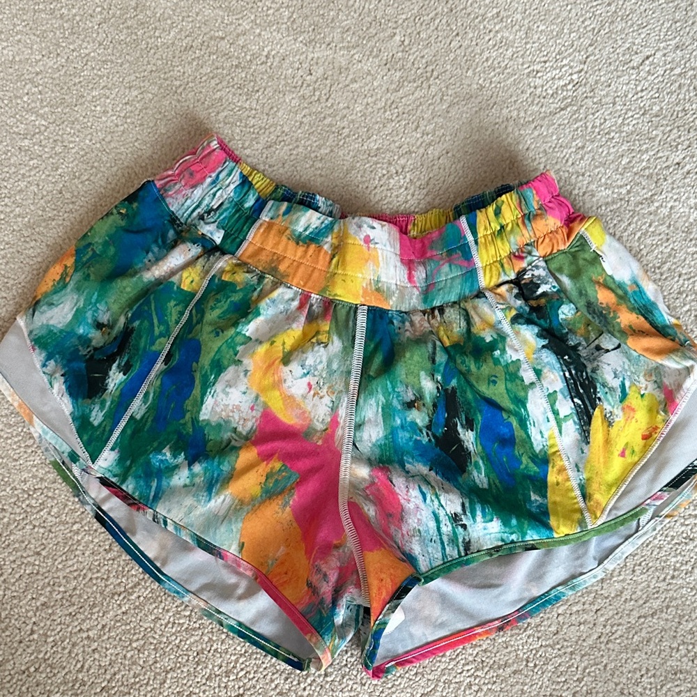 lululemon athletica Multicolor Athletic Shorts 2.5”